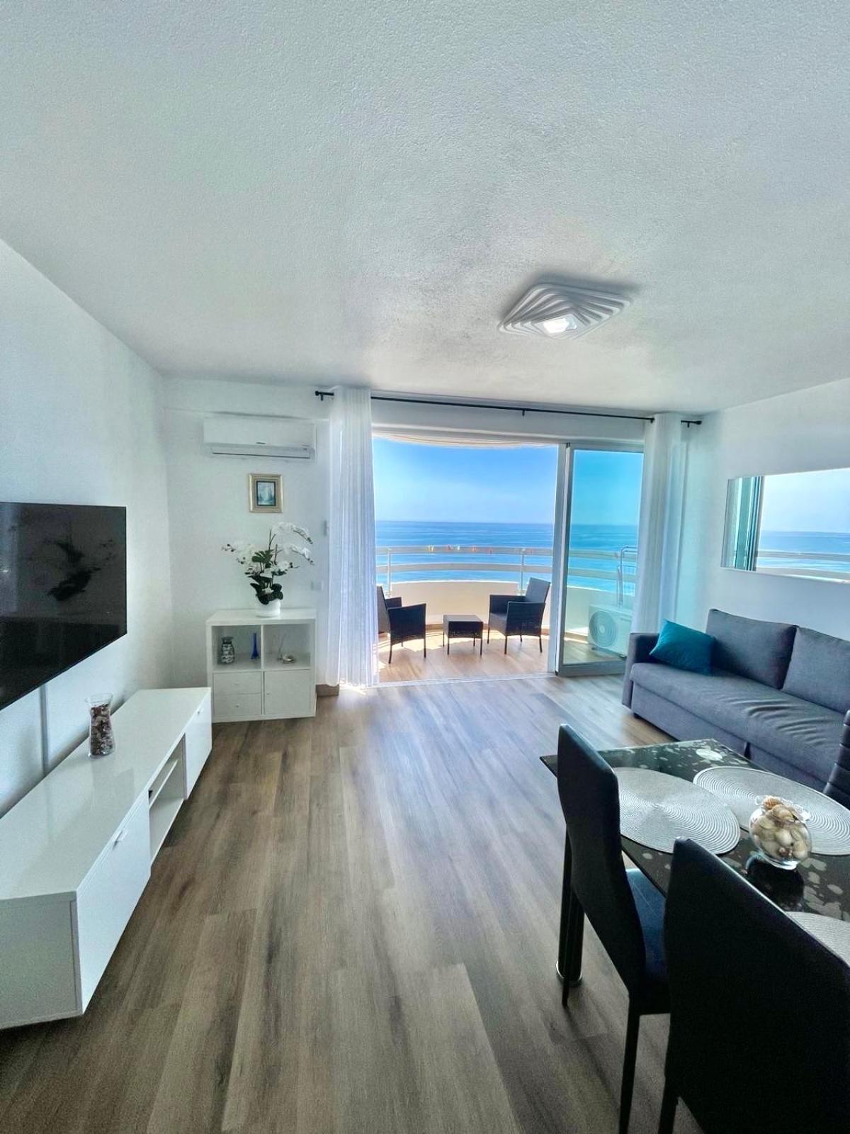 Top Ocean View Apartment - Amazing Sunset - Modern Style - Pool & 200M To Beach Портиман Стая снимка